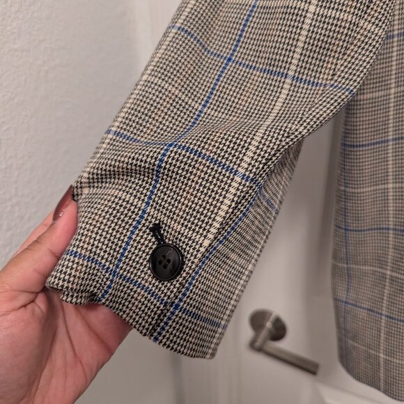 Madewell Caldwell Double-Breasted Blazer in Palmyra Plaid - Picture 6 of 7